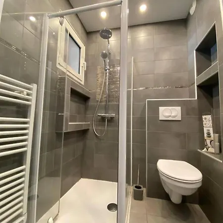 Ajaccio, 1 Piece, 2 Personnes - Fr-1-665-33 Apartment