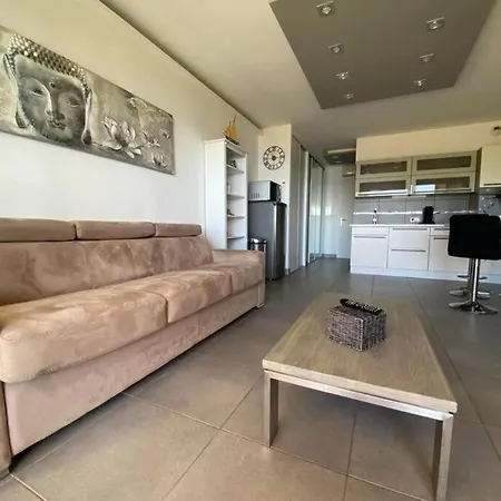 Ajaccio, 1 Piece, 2 Personnes - Fr-1-665-33 Apartment